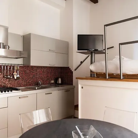 Apartment Youhosty - Rosales 1 Milan