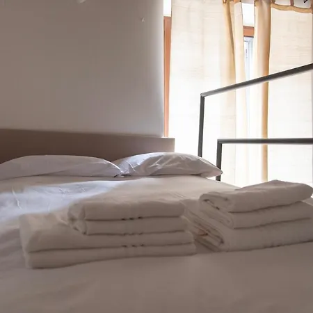 Apartment Youhosty - Rosales 1 Milan